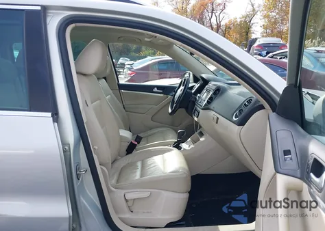 2012 Volkswagen Tiguan Sel из США, поврежденный, VIN WVGBV7AX4CW541242